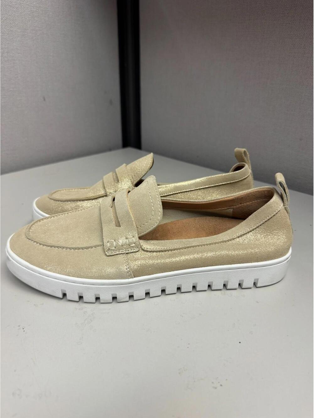 Vionic Women's Uptown Gold Leather Loafer Size 10 Med Width